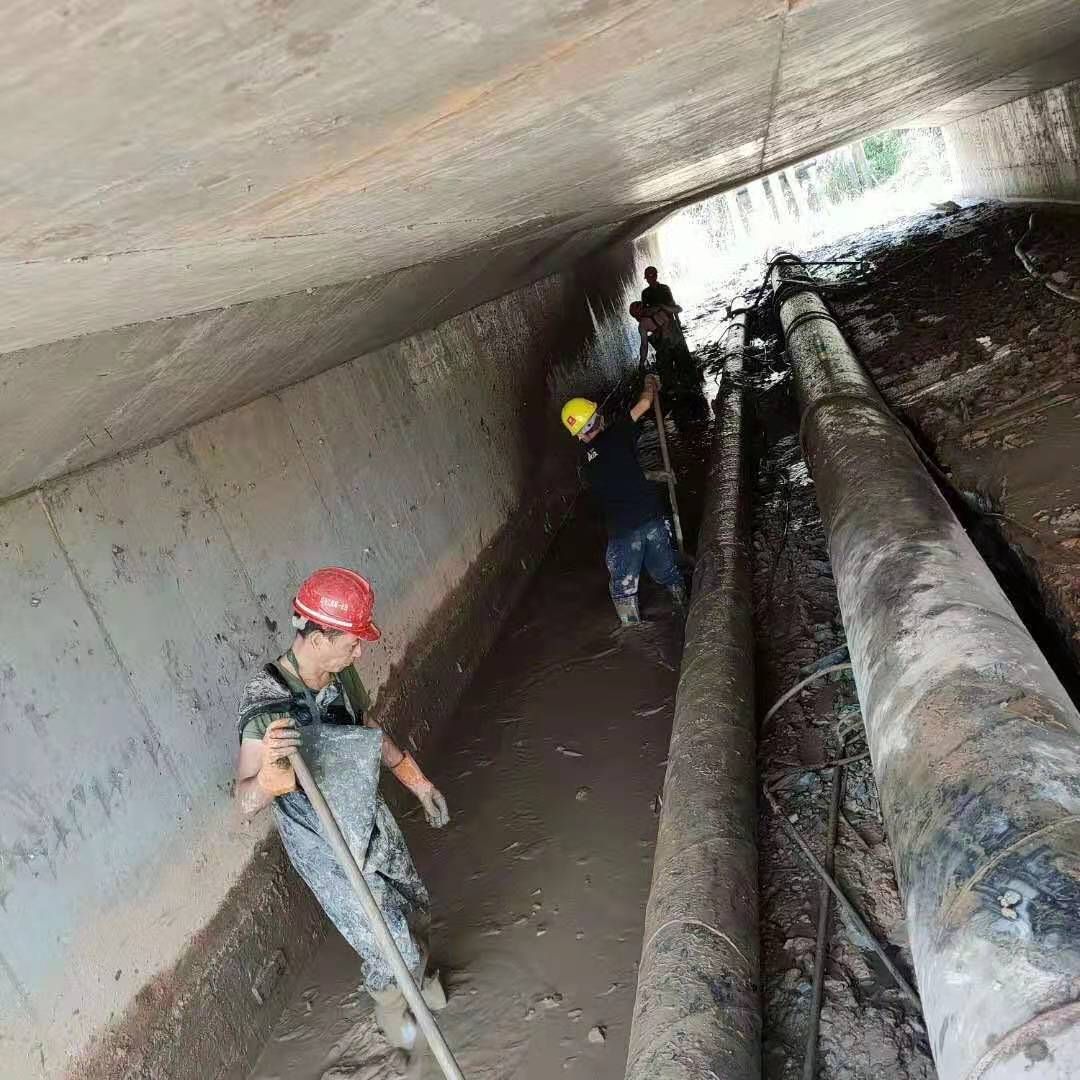 椰林镇工业管道清淤